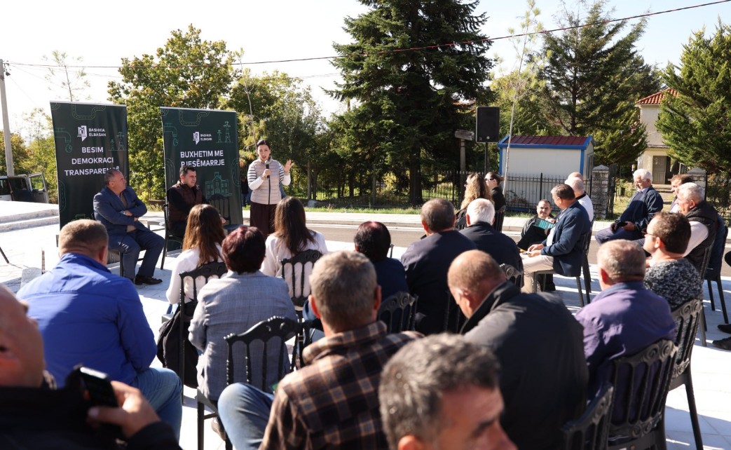 Buxhetimi me pjesëmarrje në Gjinar, kryebashkiaku Llatja prezanton projekte të reja për zonën e Shpatit