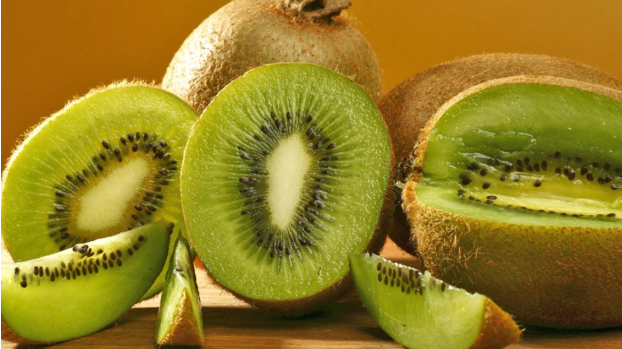 Çfarë i ndodh organizmit nëse hani dy kivi në ditë