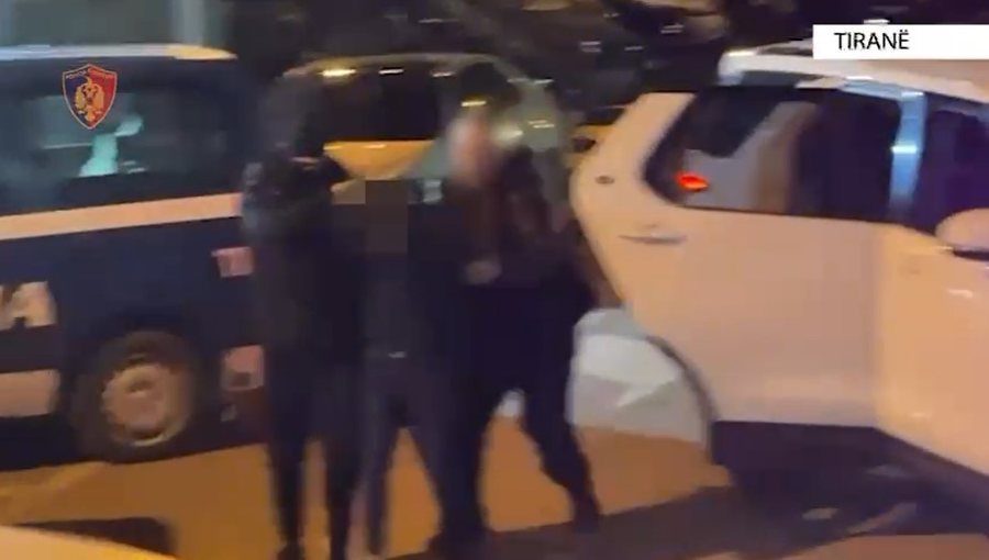 ‘Collaboration’/ Tre të rinjtë kapen me drogë, e shpërndanin në zona të ndryshme të kryeqytetit