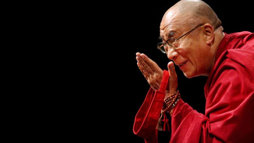 Dalai Lama: E shkatërrojmë shëndetin për para e pastaj shpenzojmë para për shëndetin…