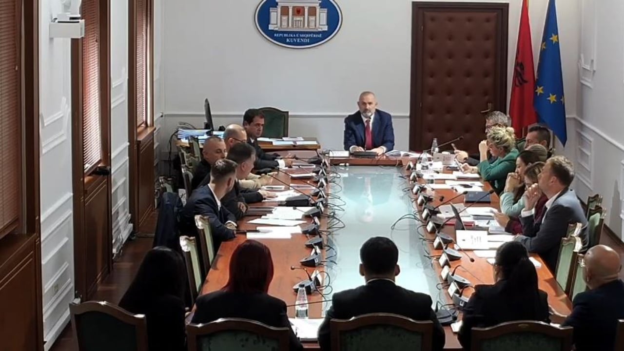 Debat për menaxhimin e integruar të mbetjeve në Komisionin e Ligjeve/ Manja-Bylykbashit: Nuk e meriton tolerancën time