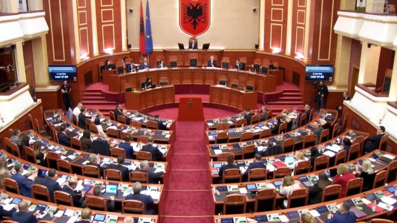 Deputetët e opozitës kundër Dumanit: Mashtrues