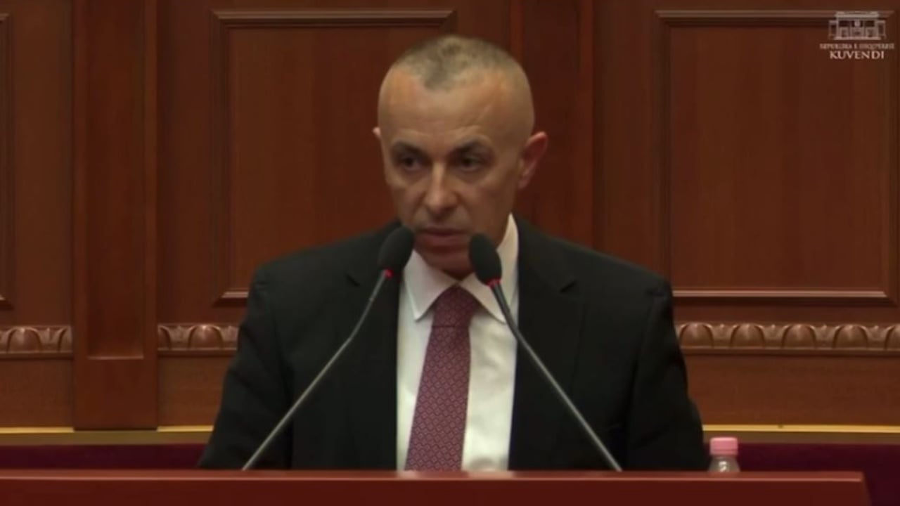 Deputeti i ri demokrat që bëri diferencën në seancën më të fundit