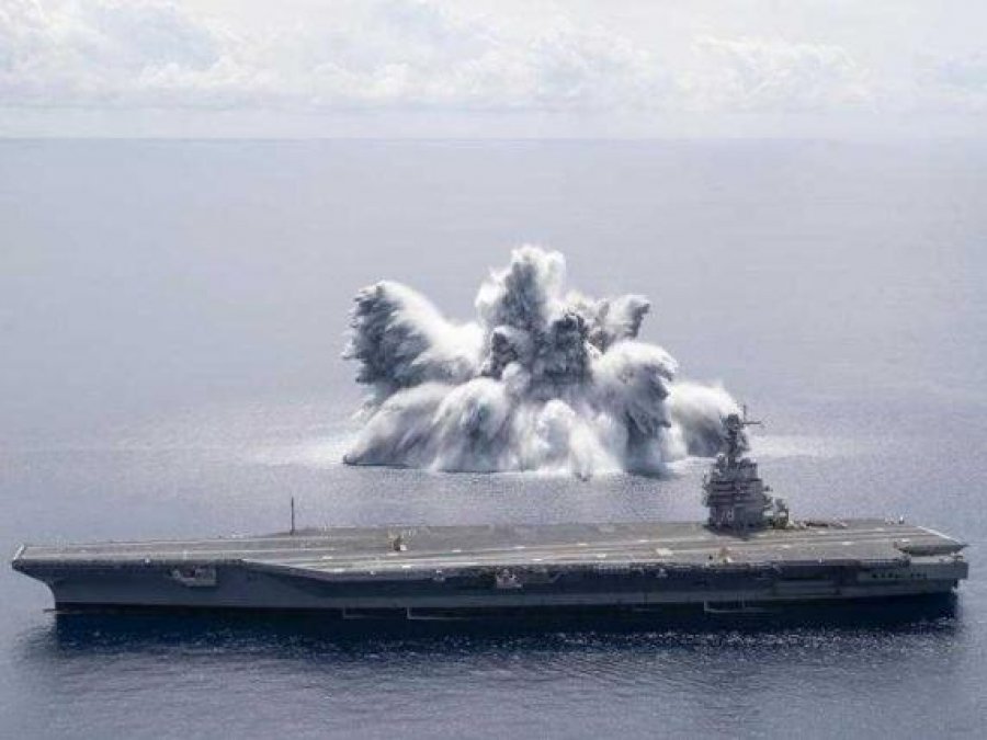 Dislokimi më i madh ushtarak amerikan përballë Venezuelës, ekziston mundësia edhe e një sulmi me raketa