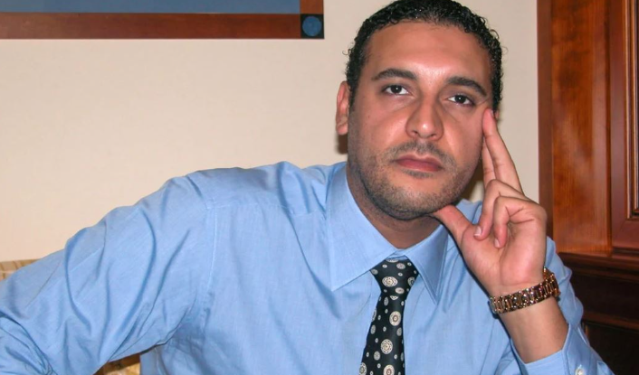 Djali i Muamar Gadafit lirohet nga qelia pas dhjetë vitesh paraburgimi pa gjyq