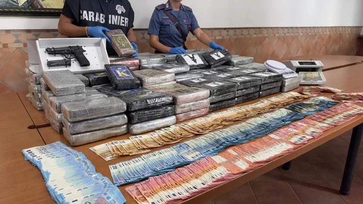 “Droga me vlerë 16 milionë euro – Shqiptari kapet me arsenal në mes të Romës”