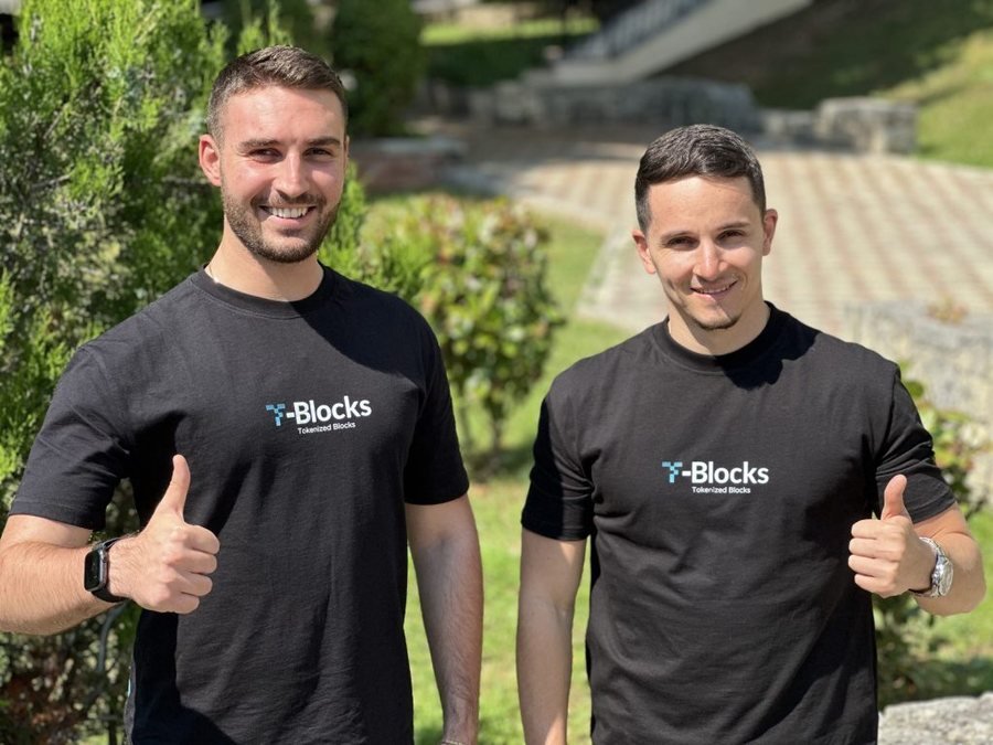 Dy të rinj shqiptarë firmosin marrëveshje me gjigantin amerikan Ripple, 160 miliardë dollarë kriptomonedha