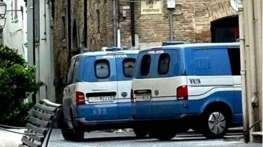 E drejtonte një shqiptar, zbulohet laboratori i madh i kokainës në Itali! 11 të arrestuar në total