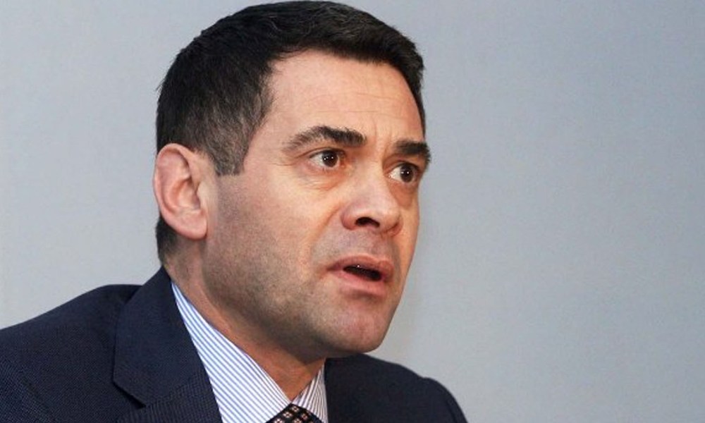 E ftoi të bëhet ‘bashkëpunëtor’ i drejtësisë, Arben Ahmetaj i përgjigjet Altin Dumanit: Më kishe aty, mua më duan të vdekur…