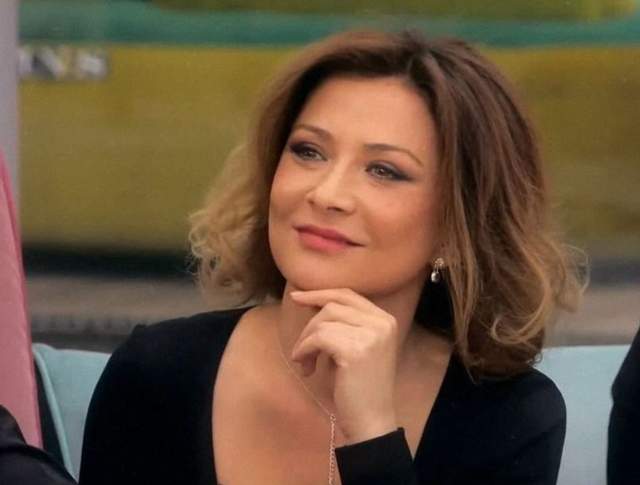 Egla Ceno rrëfen gjendjen e nënës së paralizuar: Po kalon një periudhë të vështirë