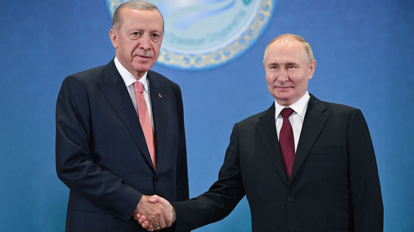 Erdogan flet me Putin: Përpjekjet diplomatike për paqe midis Rusisë dhe Ukrainës duhet të intensifikohen