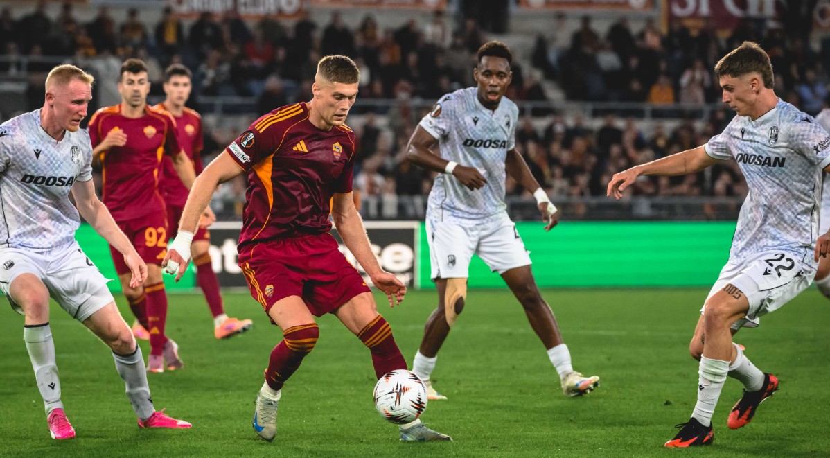 EUROPA LEAGUE: Roma dështon në shtëpi. 7 gola në Lille-PAOK. Feyenoord, Nottingham dhe Celtic e kryejnë me sukses misionin