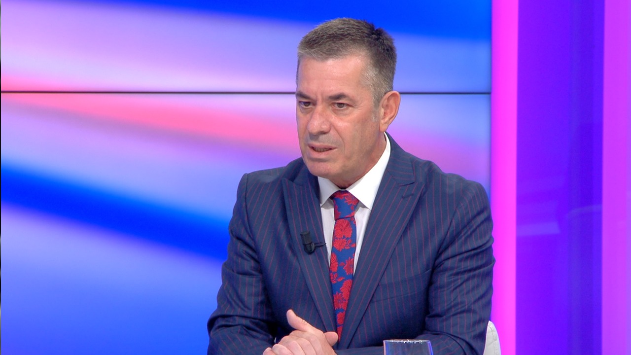 “Fasada e Ramës po çahet”, Vangjeli: McGonigal është hije që ndjek kryeministrin, së shpejti pritet të kemi..