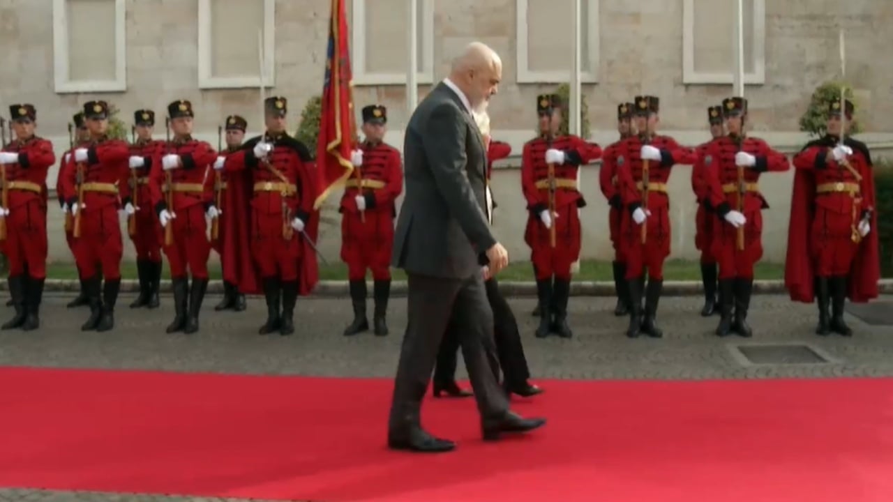 Forumi i investimeve BE- Ballkani Perëndimor/ Ursula von der Leyen pritet me ceremoni zyrtare nga Rama