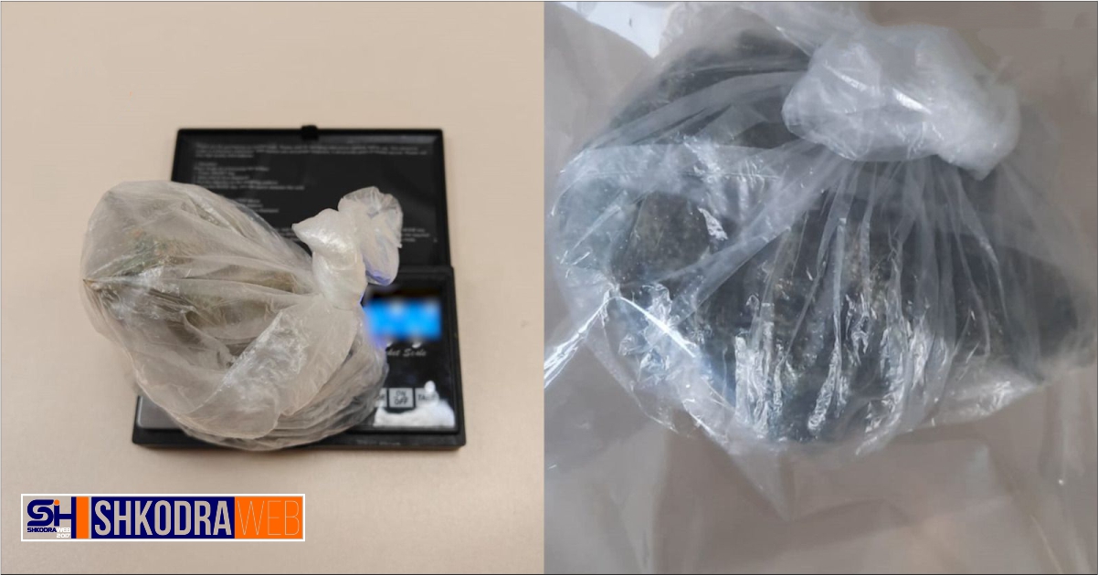 FOTO – Vihen në pranga 2 shtetas, kapen në flagrancë me “mall” dhe me mjet prerës- thikë, në automjet