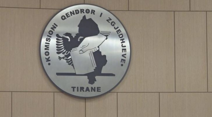 Gara e 9 nëntorit, regjistrohen partitë dhe 6 kandidatë të pavarur