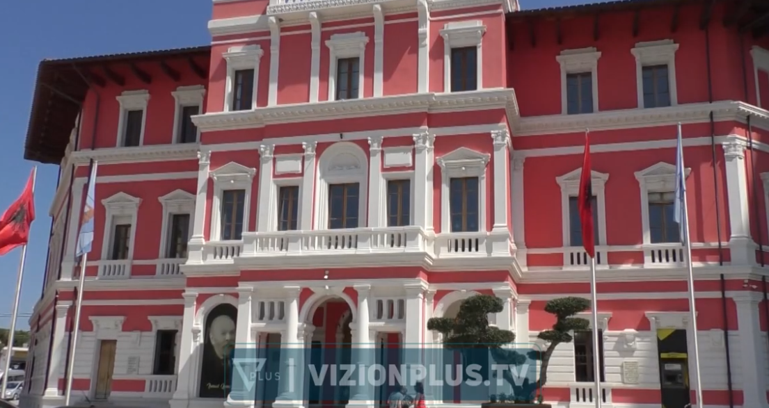 Gara për bashkinë e Vlorës, Mersini: Më shumë zhvillim dhe transparencë! Sota: Ndëshkim arrogancës së qeverisë