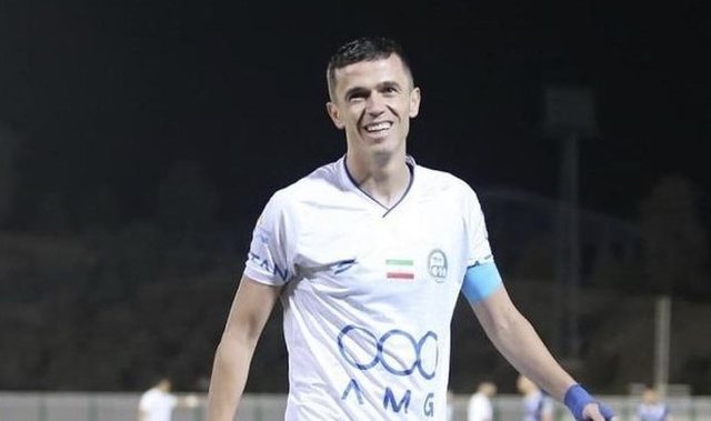 Gol dhe festë si Ronaldo, Jasir Asani vijon me superformën e tij në Iran