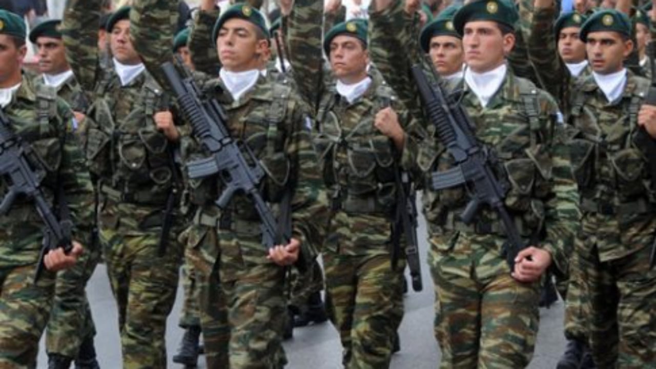 “Greqia në epokën e dronëve” me 1 mijë prodhime në vit, Mitsotakis: Mbrojtjen duhet ta trajtojmë si të mirë publike evropiane