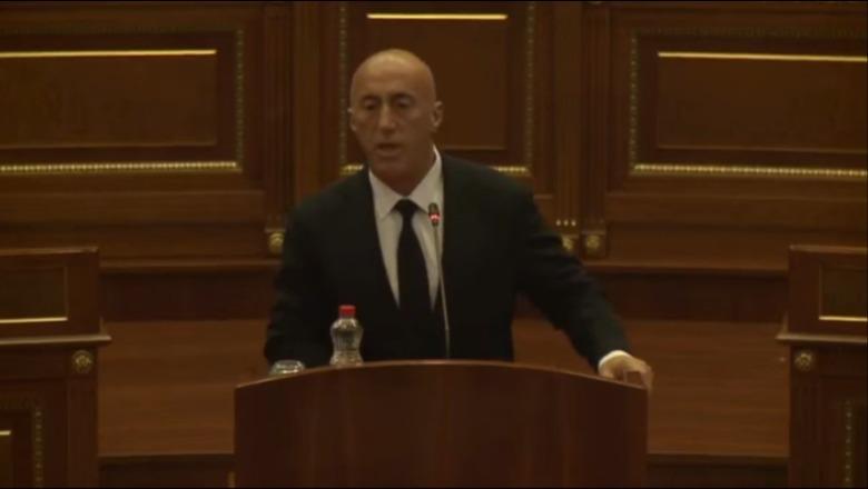 Haradinaj për Kurtin: “Po ushqen luftën hibride” — çfarë fshihet pas akuzës?