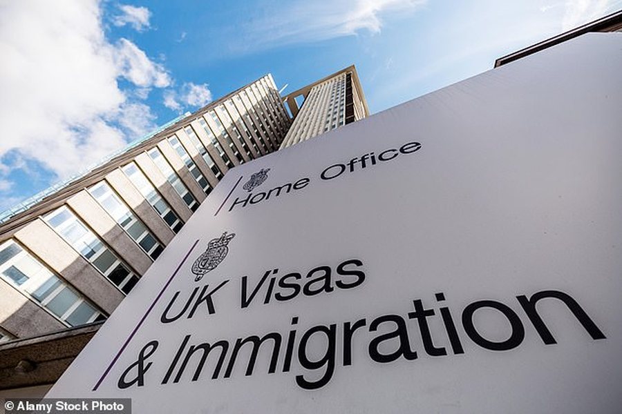 Hyri ilegalisht në Britani, emigranti shqiptar fiton betejën 26-vjeçare për shtetësinë britanike