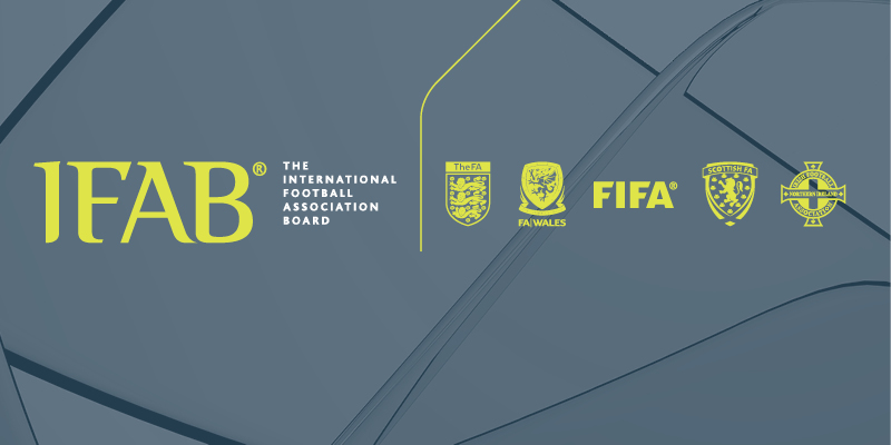 IFAB mblidhet në Londër, në janar rregulla të reja në futboll