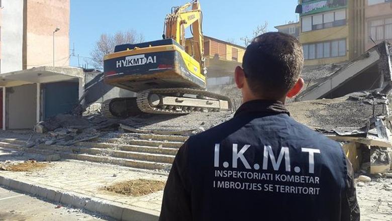 IKMT kërcënon bizneset dhe shtëpitë në Orikum e Llogara, qytetari paralajmëron përshkallëzim të protestave: Po vijnë…