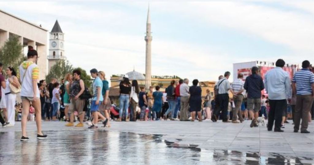 INSTAT – Më shumë vdekje se lindje, 70% e bashkive me shtesë natyrore negative, mes tyre edhe Shkodra