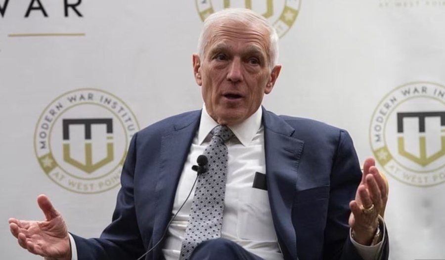 Ish-Gjenerali amerikan Wesley Clark konfirmohet si dëshmitar në mbrojtjen e Thaçit