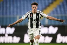 “Isha i çmendur”/ Vlahoviç tregon prapaskenën në dhomën e zhveshjes dhe sulmon shokët te Serbia