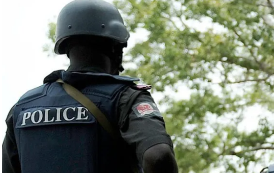 Iu gjetën në stomak 120 qese me heroinë, arrestohet 46-vjeçarja në Itali