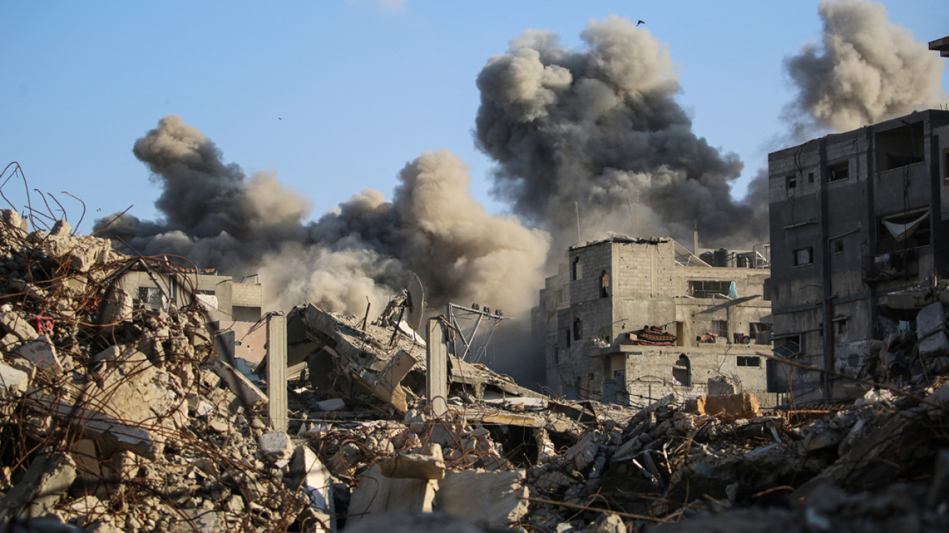 Izraeli kryen sërish sulme në Gaza