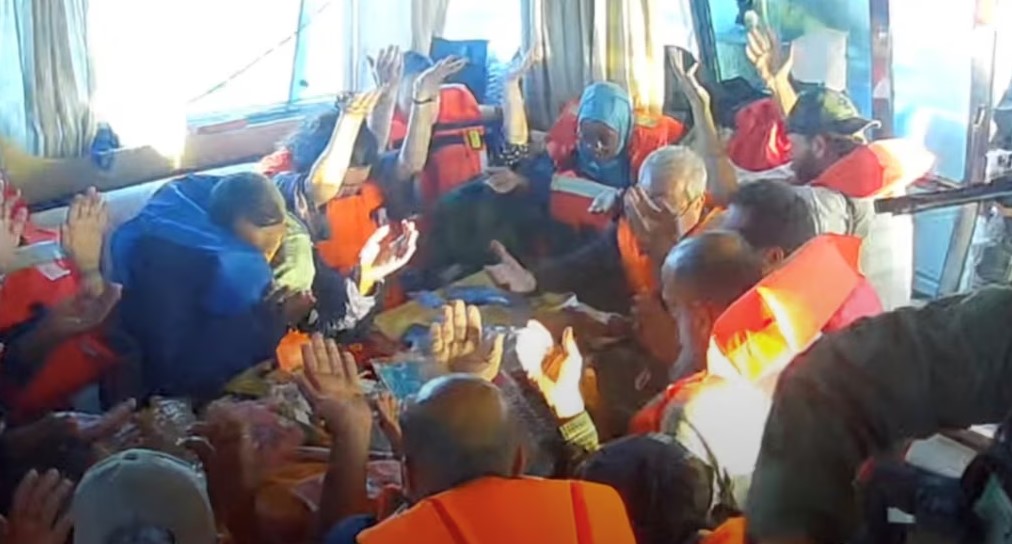 Izraeli ndalon anijet në Gaza, por disa prej mjeteve lundruese vijojnë rrugëtimin