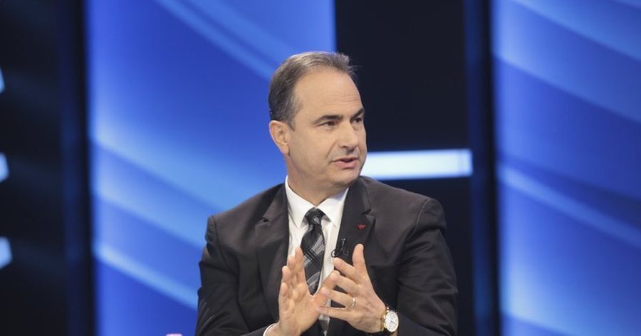 “Ju kërcënuat”/ Përplasje në studio,Boçi shpërthen ndaj socialistit: Dy komisionerë të PD u pushuan nga puna në Shkodër