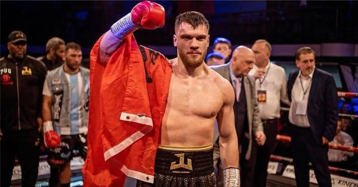 Jurgen Uldedaj në ringun e Londrës për titullin kampion të kategorisë IBO në peshën “cruiserweight”