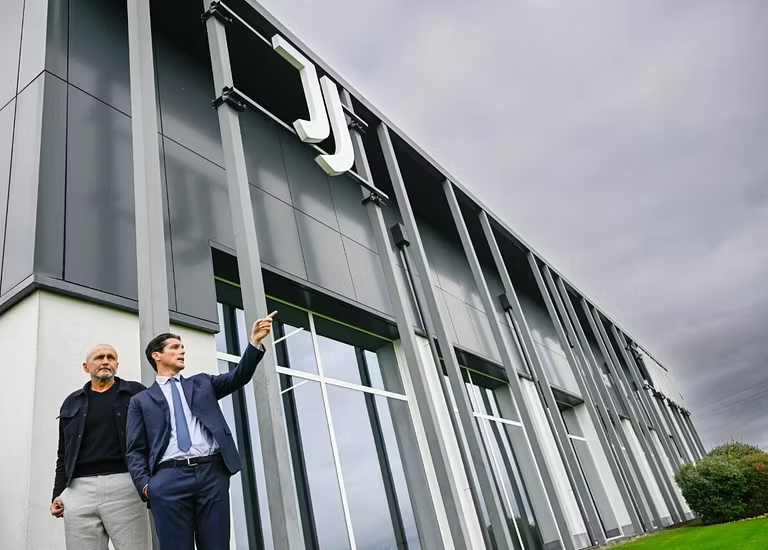 Juventusi, ja rregullat e re të Spallettit. Më pak celularë dhe video-lojëra, asnjë vonesë