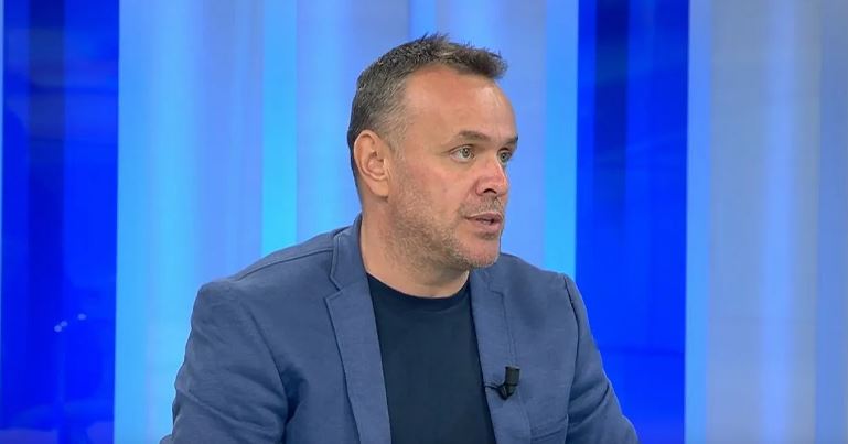 “Ka vajtur në komisariat dhe i kanë vënë..”, Karamuço bën deklaratën e fortë: Xhaxhai i 30-vjeçarit ishte tapë