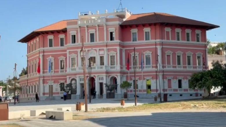 Kandidatët për vendoret e 9 nëntorit, të përzgjedhurit e PS përballë të “pavarurve” të opozitës