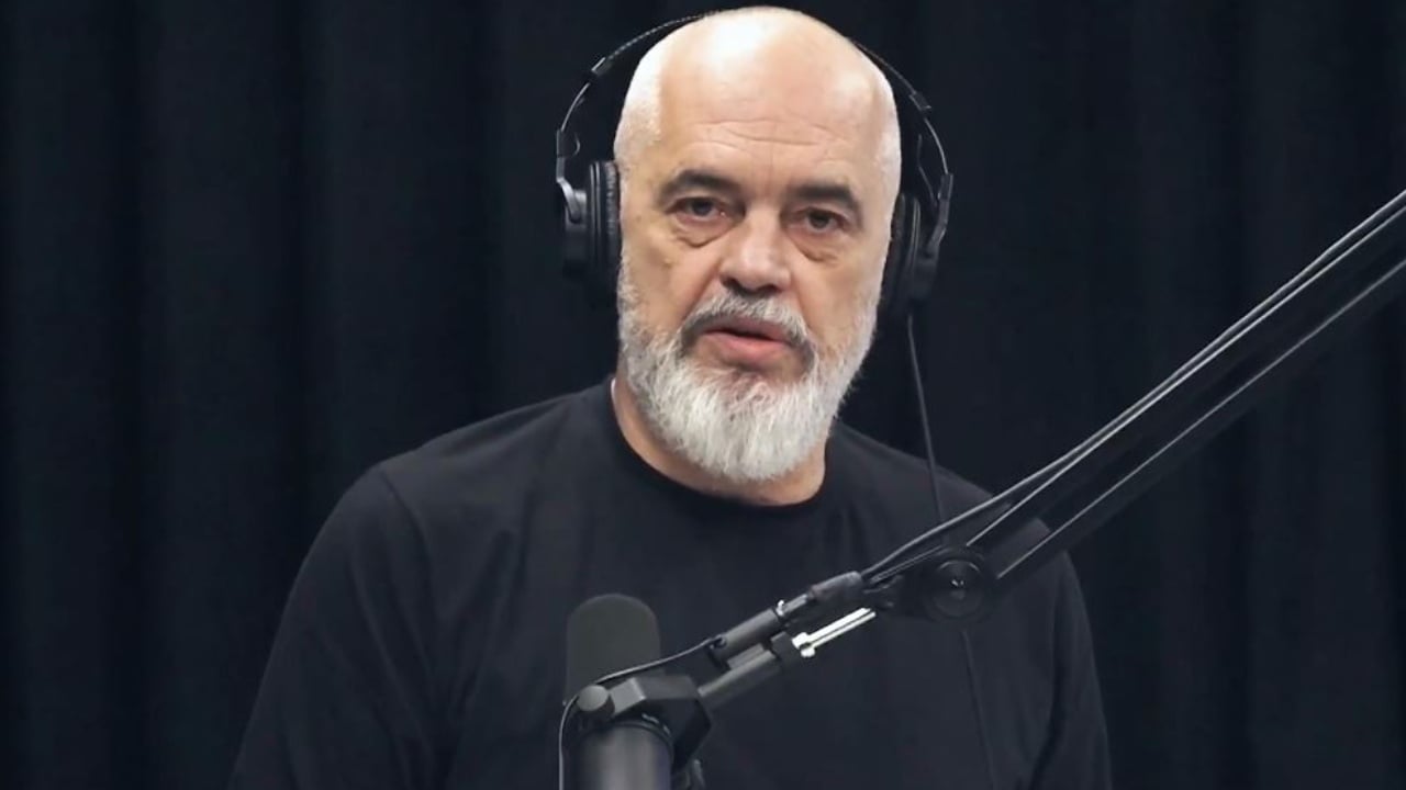 “Karta e identitetit në celular ose kompjuter”, Rama: Portë digjitale në aeroportin “Nënë Tereza”, nuk ka nevojë për kontrollin e pasaportave