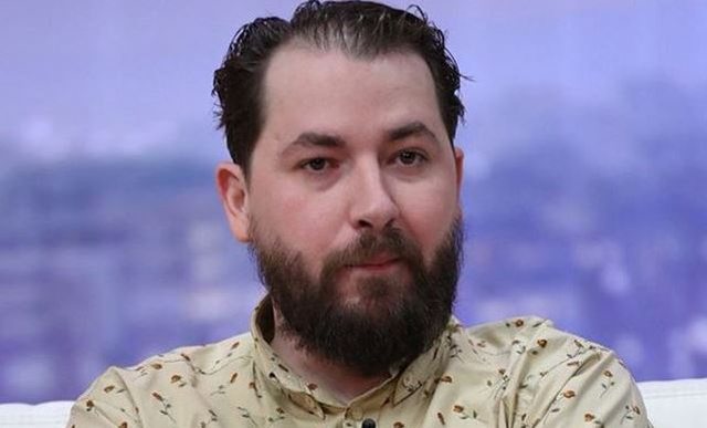 Kastro Zizo rrëfen me dhimbje: Vajza ime është në spektrin autik, nuk më lejuan ta shihja për 10 vite