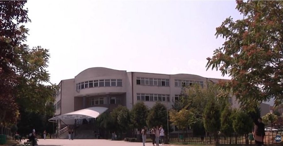 Kërcënime me bomba në 47 shkolla në Shkup dhe Kumanovë, paralajmërimet rezultojnë të rreme