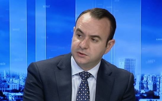 Klevis Balliu i drejtohet kreut të SPAK për dosjen Xibraka – “Ja ku e keni Taulant Ballën, pyeteni””