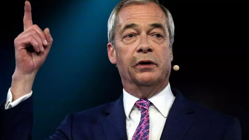 Konservatorët fiksohen me emigrantët/ Premtime masive, sfidojnë partinë e Nigel Farage për të pakësuar numrin e të huajve