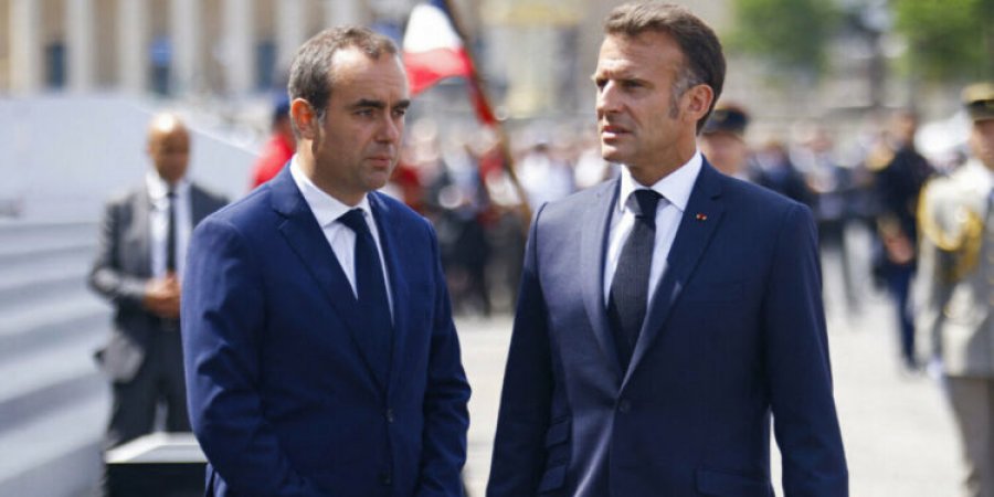 Kryeministri i ri i Francës anulon reformën më të rëndësishme të Presidentit Makron për të shpëtuar qeverinë dhe vendin nga kriza