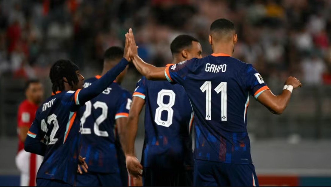 KUALIFIKUESET: Austria e “pamëshirshme”, Danimarka luan tenis. Holanda bën detyrën. Greqia “bie” në Glasgow