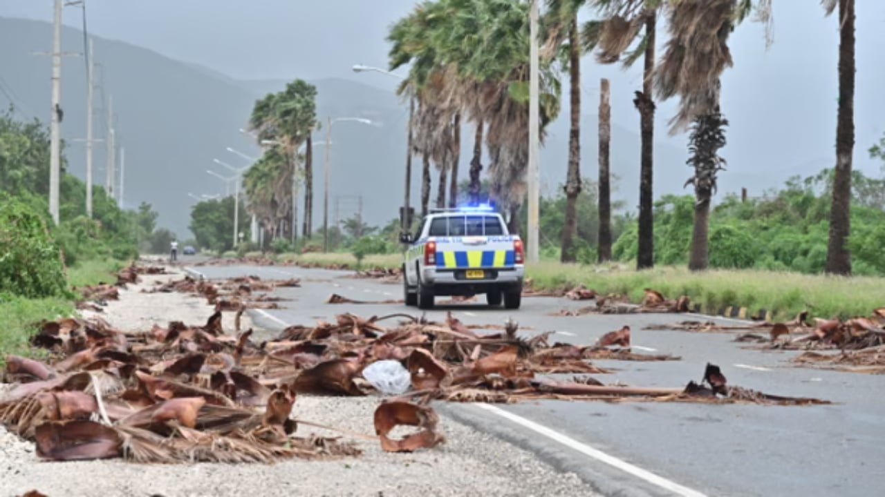 Kuba goditet nga uragani “Melissa”, qindra mijëra të evakuuar, erëra mbi 200 km/orë
