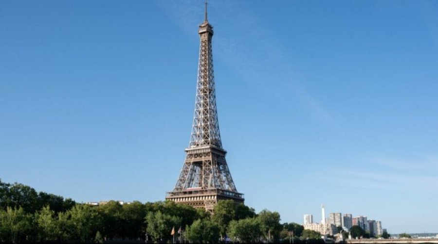 Kulla Eifel, në prag shembjeje? E vërteta pas lajmit që pushtoi rrjetet sociale