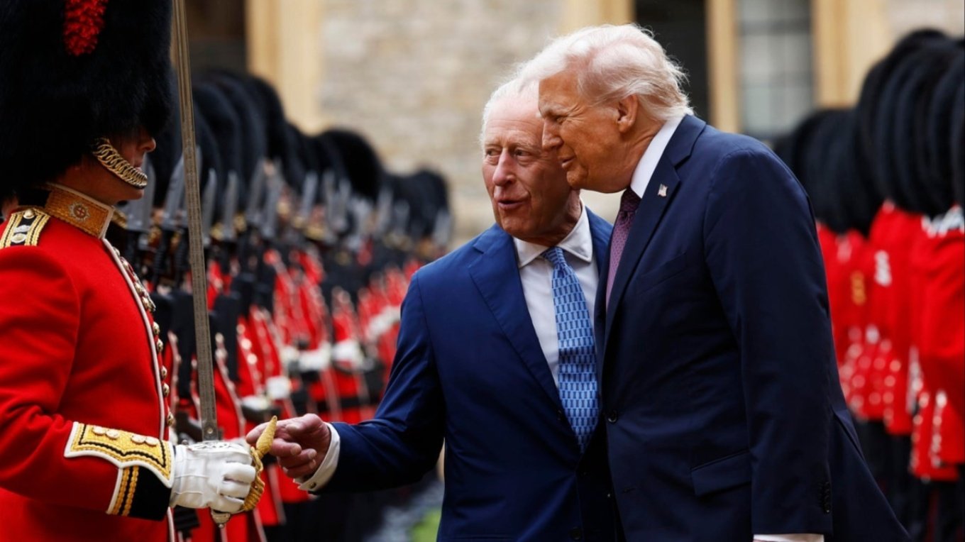 Kundërshtoi kërkesën e Trump për t’i dhuruar shpatën e Eisenhower Mbretit Charles, jep dorëheqjen drejtori i muzeut