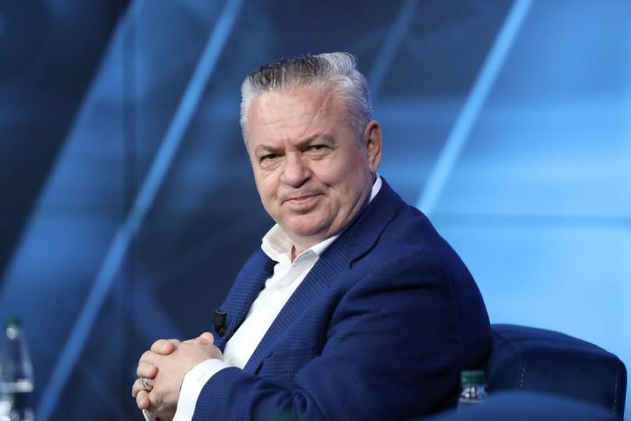 “Kush kalëron në dy kuaj,shqyhet”, Murrizi shpërthen pas takimit të anëtares së PD-së me PS-në: Tradhti politike nuk..