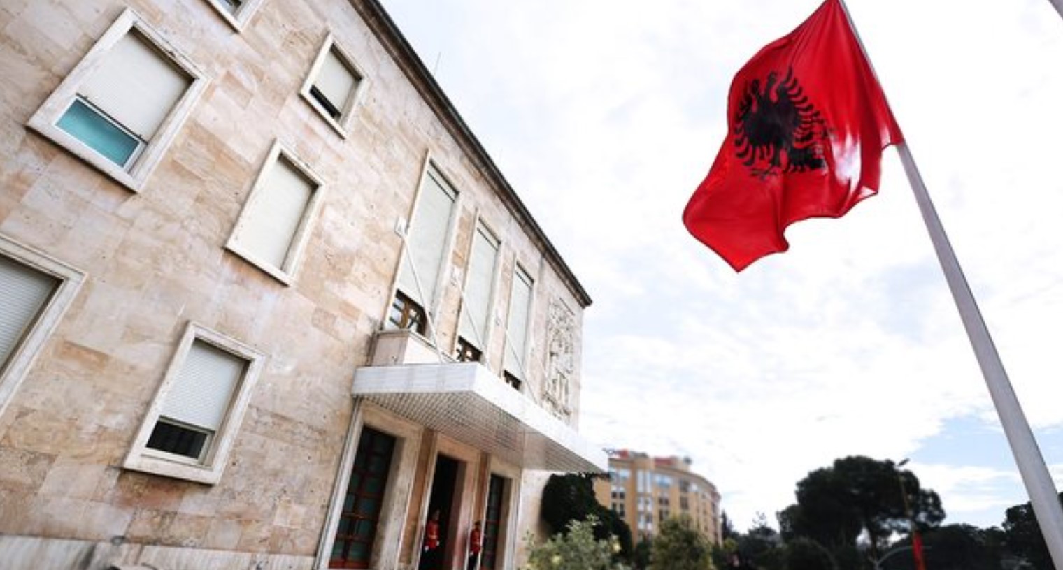 Lëvizje në kabinet: Qeveria “Rama 4” miraton zëvendësministrat e rinj. Emrat